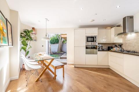 23 Daleside Close, Orpington, BR6 6ED