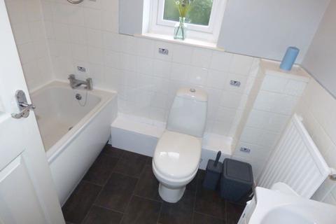 21 Shanklin Close, Great Sankey, Warrington, WA5 3JN