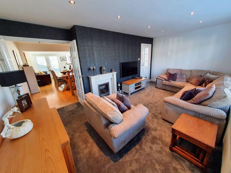 Lodore Drive, Carlisle 3 bed semidetached house £175,000