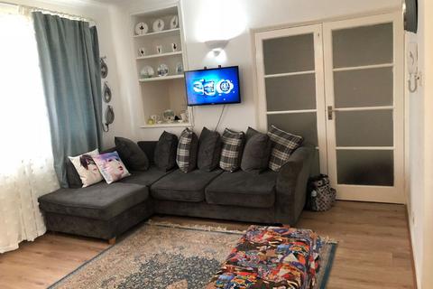 Garrick Court, Garrick Drive, Hendon