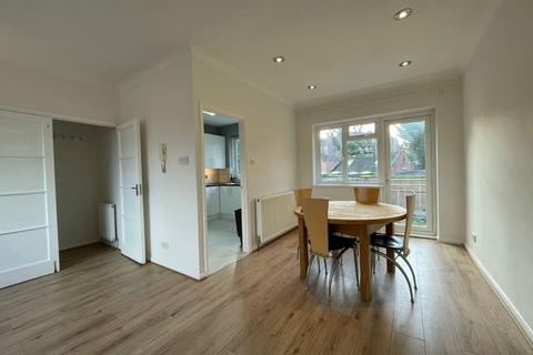 2 bedroom flat to rent, Garrick Court, Garrick Drive, Hendon