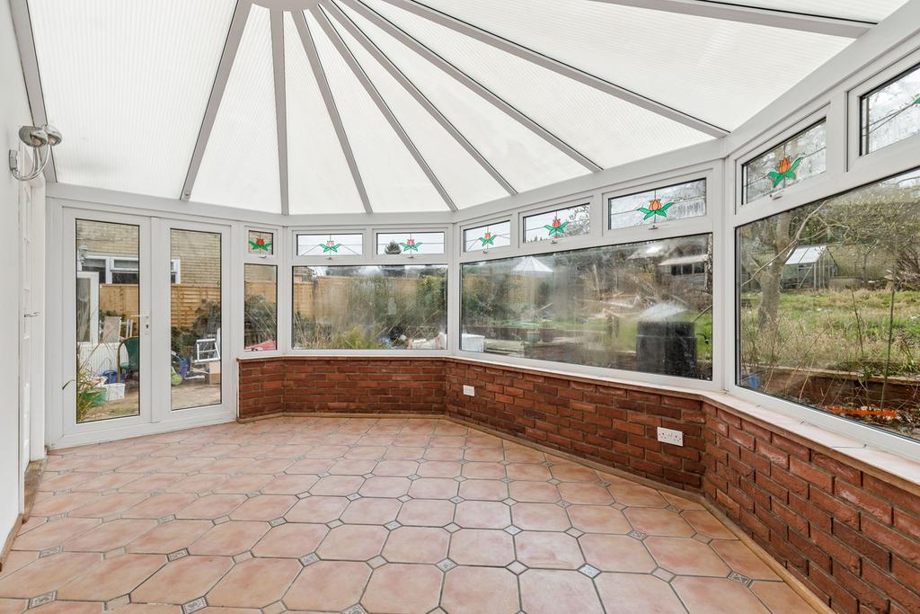 Lewisham Road, Dover, CT17 5 bed detached house £485,000