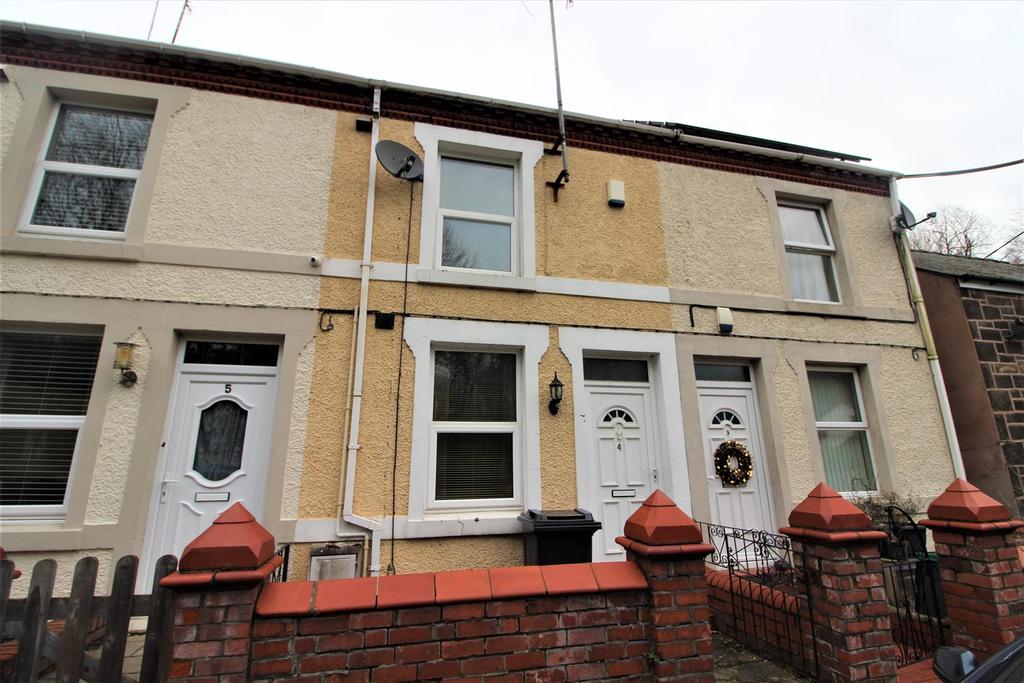 Trevor Isa, Cefn Mawr, Wrexham 2 bed terraced house £110,000