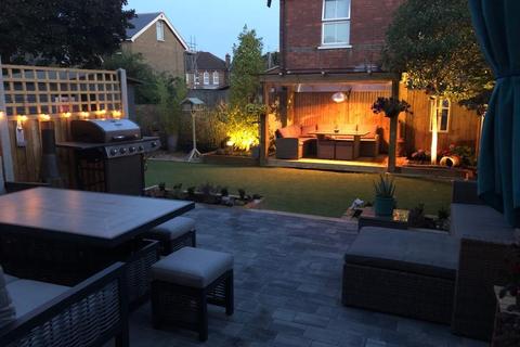 1 Elmfield Close, Gravesend, DA11 0LP