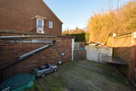 42 Firle Close, Hastings, TN35 5ET