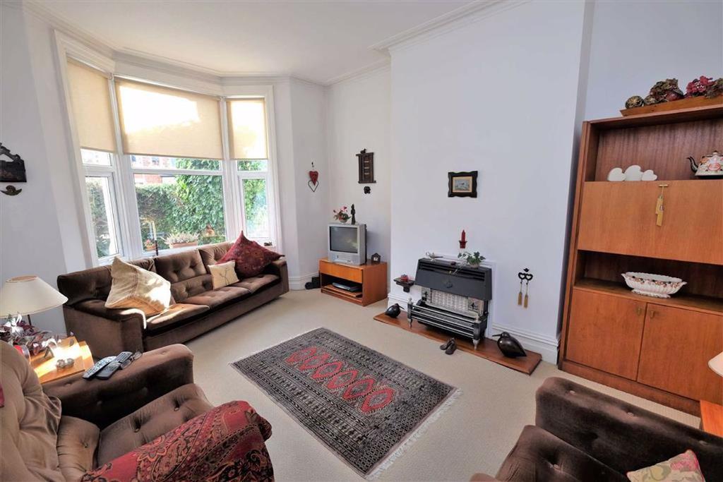 East Cliffe, Lytham 3 bed terraced house £284,950