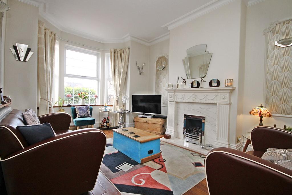 London Road, Stockton Heath, Warrington, WA4 4 bed terraced house £