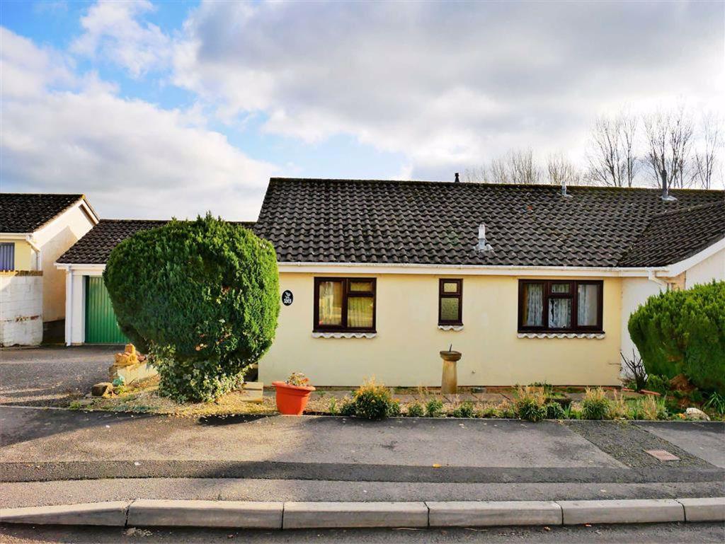 Long Barrow Road, Curzon Park, Calne 2 bed semidetached bungalow £