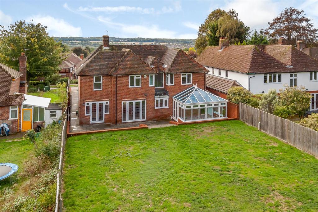 Tower Lane, Bearsted, Maidstone 5 bed detached house £880,000
