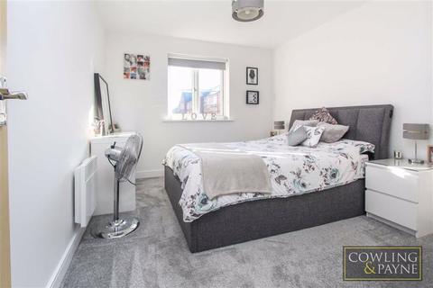 120 Bridge Road, Wickford, SS11 8PE