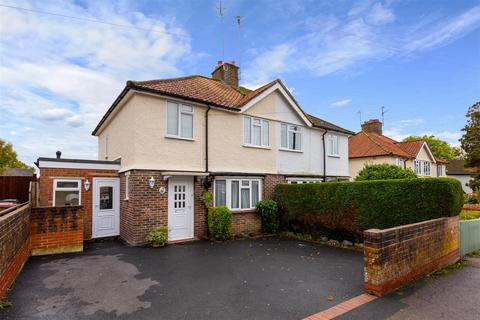 10 Allingham Road, Reigate, RH2 8JE