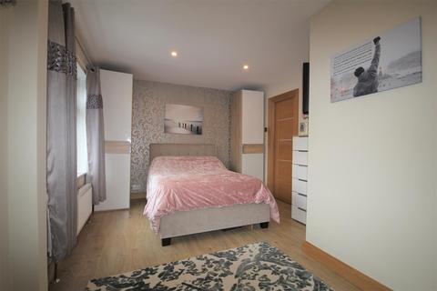 12 Highfield Crescent, Cheadle, Stoke-on-trent, ST10 1JP