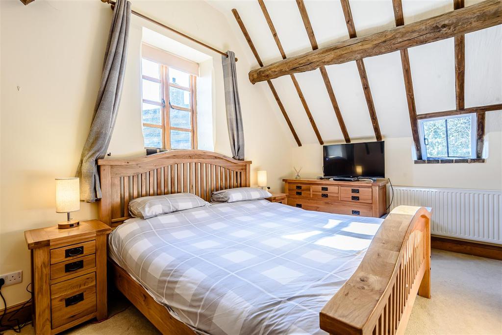 8453516-interior14.jpg