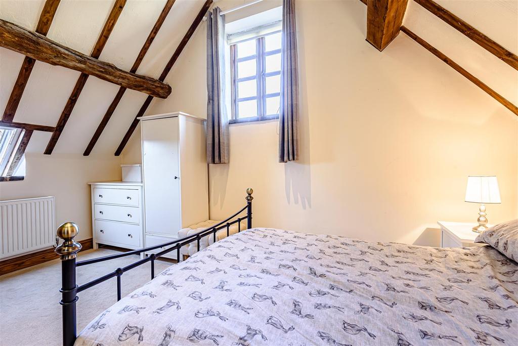 8453516-interior20.jpg