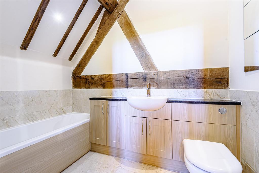 8453516-interior21.jpg