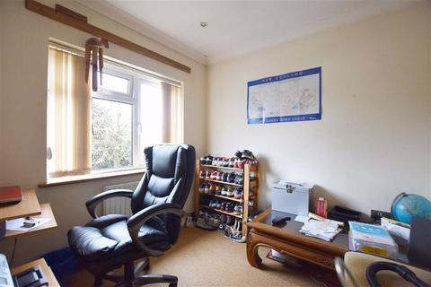 10 Durham Road, Gloucester, GL4 3AS