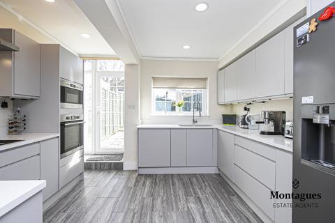 34 James Street, Epping, CM16 6RR