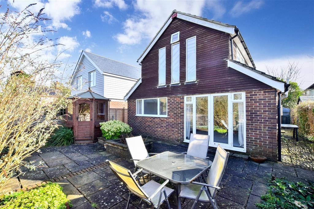 Ramsdean Road, Stroud, Petersfield... 3 bed detached house £475,000