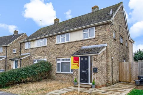 26 Apley Way, Witney, OX28 5BG