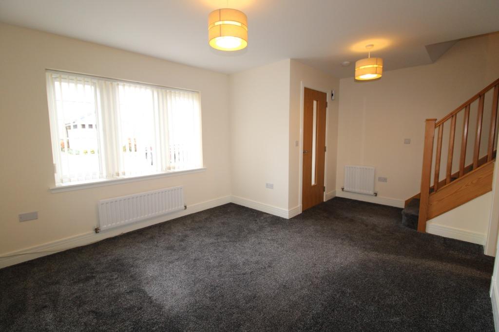 Crown Crescent, Kinnaird Village, Larbert, FK5 3 bed terraced house £825 pcm (£190 pw)
