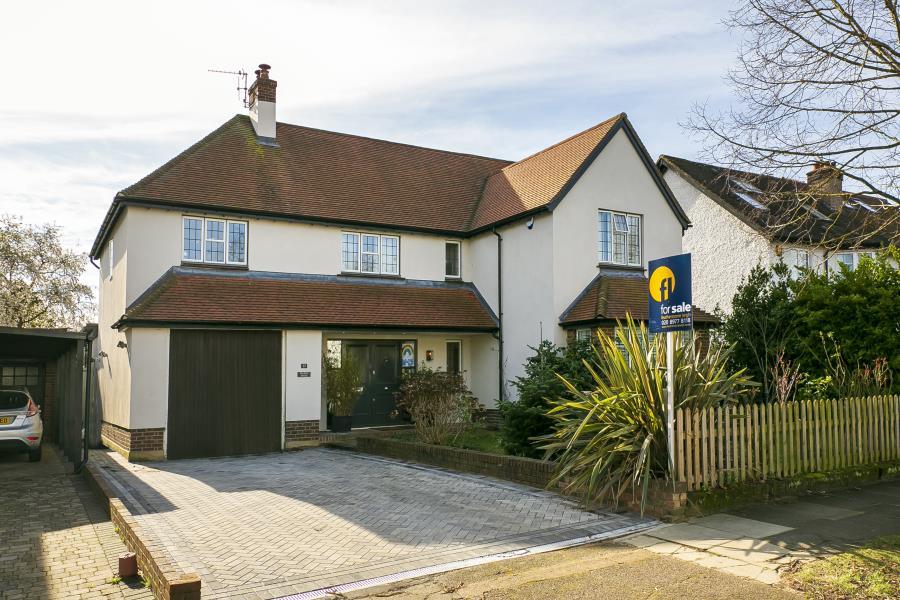 Courtlands Avenue, Hampton, TW12 5 bed detached house £1,699,950