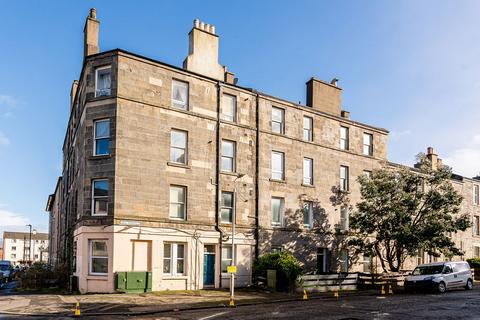 2 bedroom flat to rent, Spey Terrace, Pilrig, Edinburgh, EH7