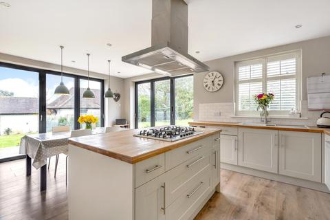 Breamore Cobham Way, East Horsley, Leatherhead, KT24 5BH