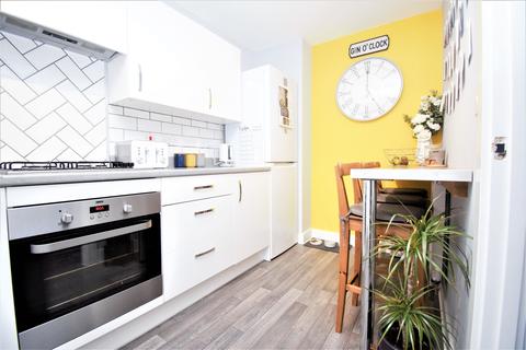 36 Gray Street, Longhedge, Salisbury, SP4 6SX