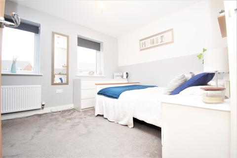 36 Gray Street, Longhedge, Salisbury, SP4 6SX