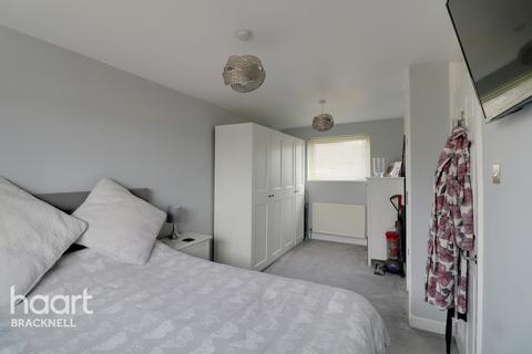 94 Aysgarth, Bracknell, RG12 8SF