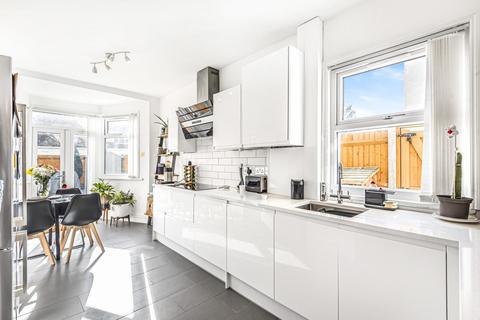 35 Lucerne Road, Thornton Heath, CR7 7BB