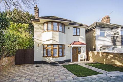 undefined, Hillcourt Avenue, North finchley, London, N12