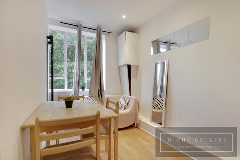 3 bedroom apartment to rent, Holloway Road, London, N7 - SHARERS WELCOME