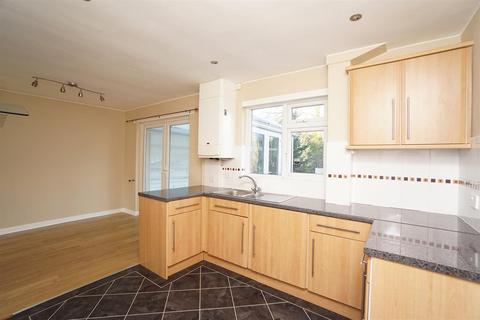 8 Crag View Close, Oughtibridge, Sheffield, S35 0GA