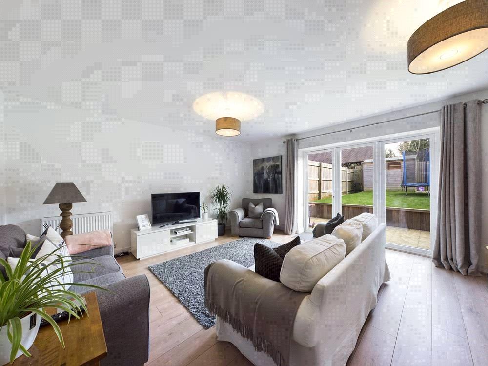 Burton Avenue, Leigh, Tonbridge, TN11 3 bed end of terrace house £525,000