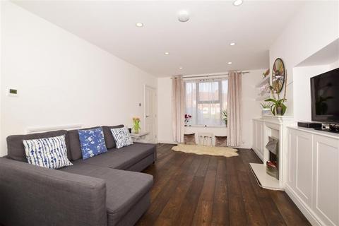 7 Whitby Gardens, Sutton, SM1 3NA