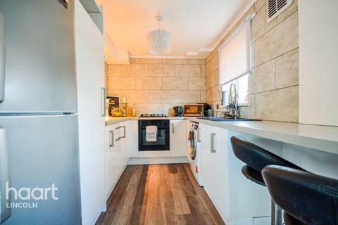 18 Suffolk Road, Scampton, Lincoln, LN1 2UG