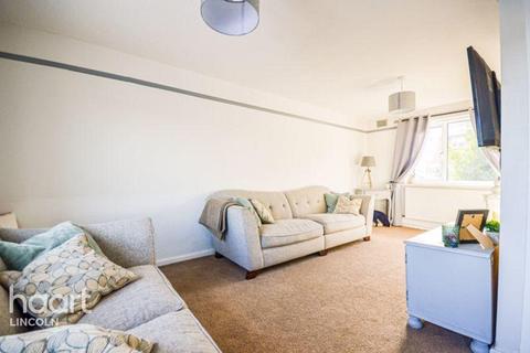 18 Suffolk Road, Scampton, Lincoln, LN1 2UG