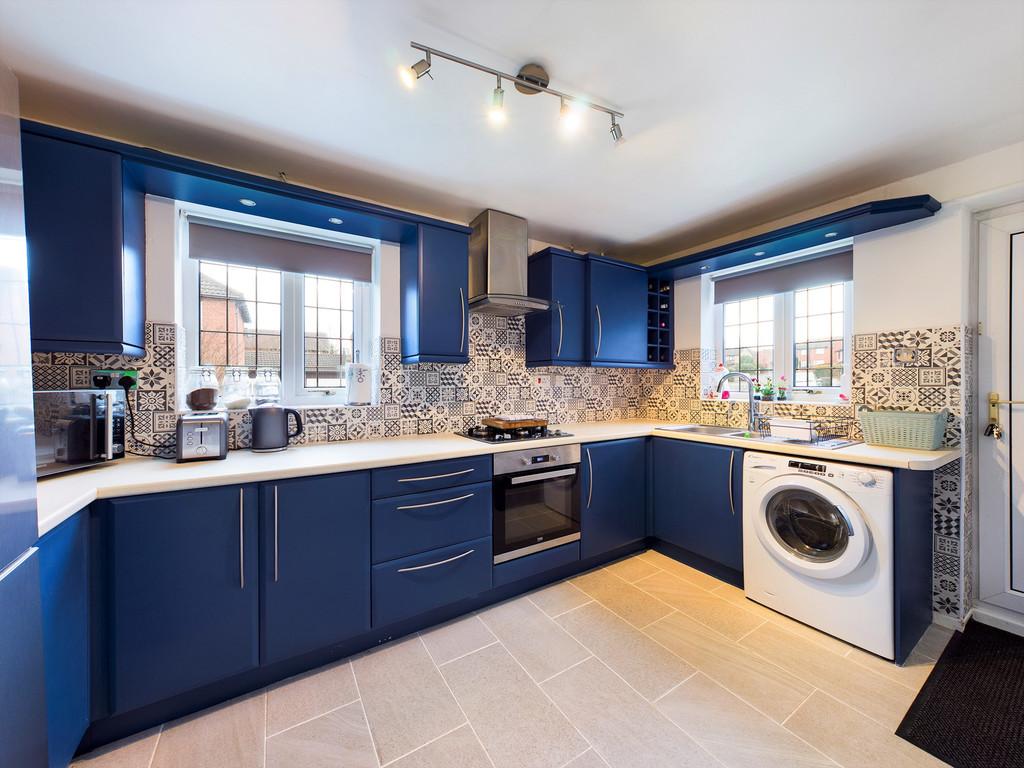 Eagle Park, Martonincleveland... 3 bed detached house £180,000