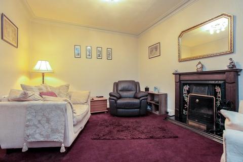 3 Burrell Square, Crieff, PH7 4DP