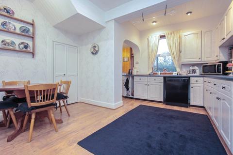 3 Burrell Square, Crieff, PH7 4DP