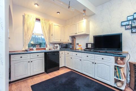 3 Burrell Square, Crieff, PH7 4DP
