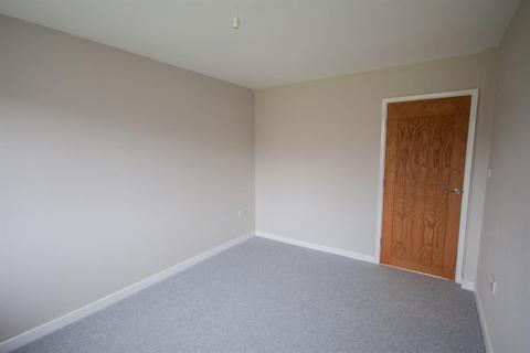 10 Darwin Close, Burntwood, WS7 9HP