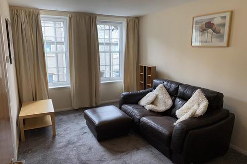 1 bedroom flat to rent, 32c Oldmill Court, Marywell Street, Aberdeen, AB11 6JR