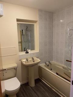 1 bedroom flat to rent, 32c Oldmill Court, Marywell Street, Aberdeen, AB11 6JR