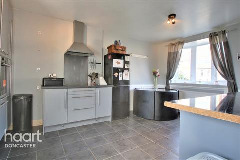 20 Welfare Road, Woodlands, Doncaster, DN6 7QD