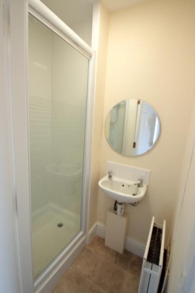 CHT41 Showerroom med