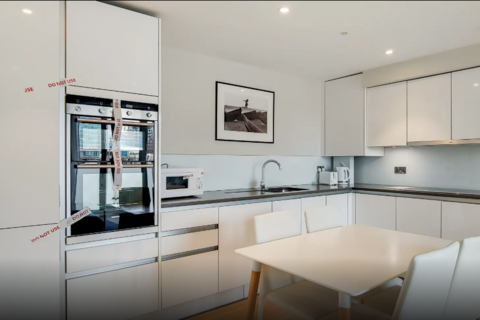 1 bedroom flat for sale - Clove Hitch Quay, SW11