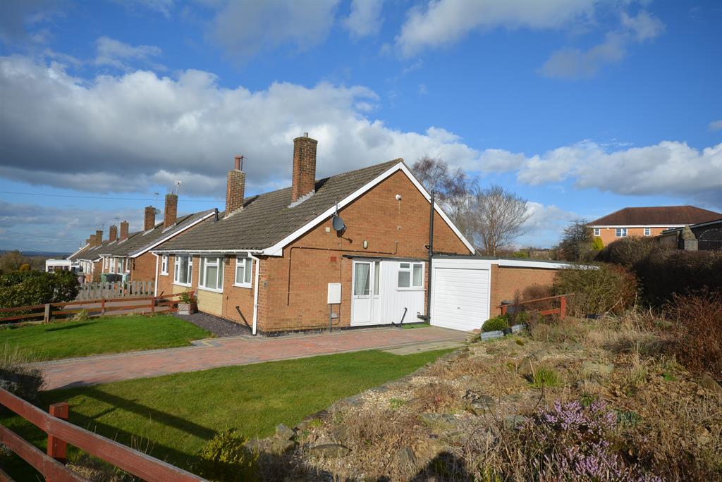 Station Road, North Wingfield, Chesterfield, S42 5HZ 2 bed bungalow £
