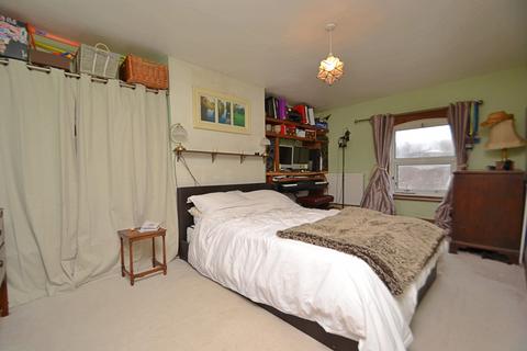 61a High Street, Fordingbridge, SP6 1AS
